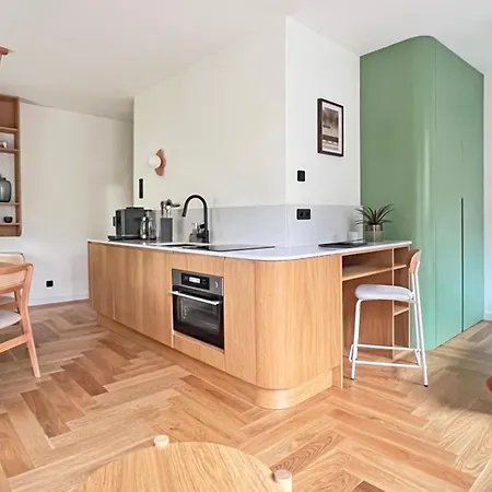 Mid Modern