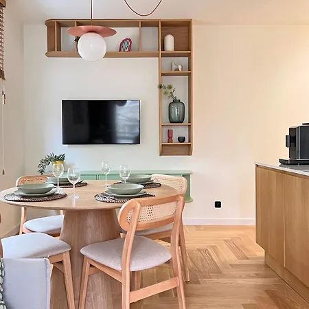 Appartamento Mid Modern